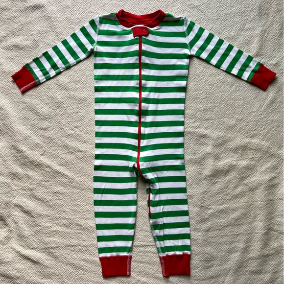 Hanna Andersson Christmas Sleeper (US 3) - Picture 1 of 5